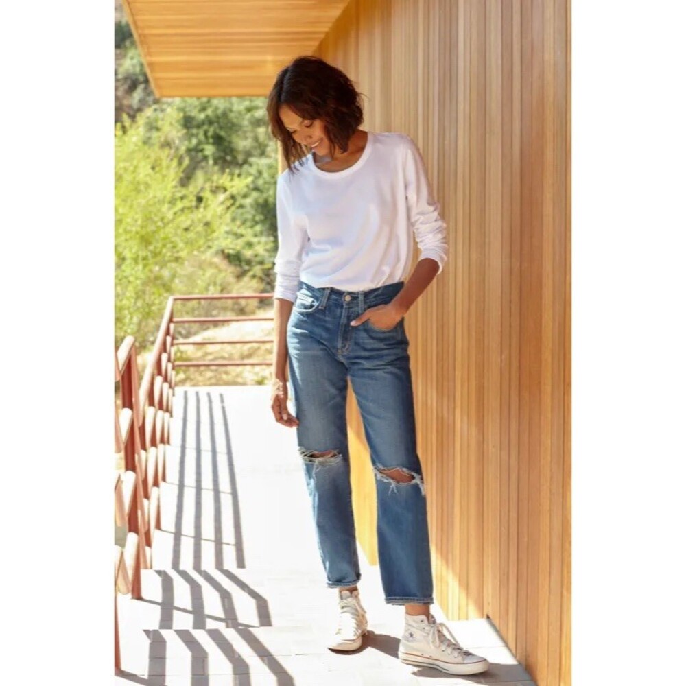 Outerknown S.E.A. Jeans Size 31 Fillmore Boyfriend Distressed Medium Wash - Picture 3 of 12